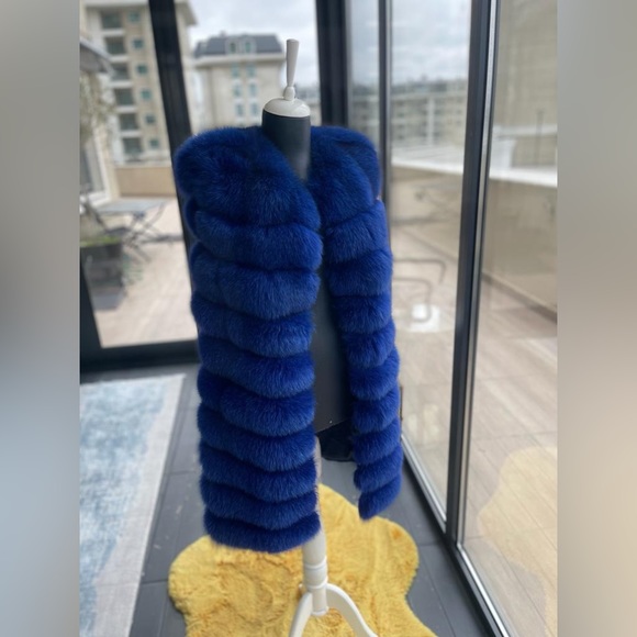 Punto - Picture 1 of 4